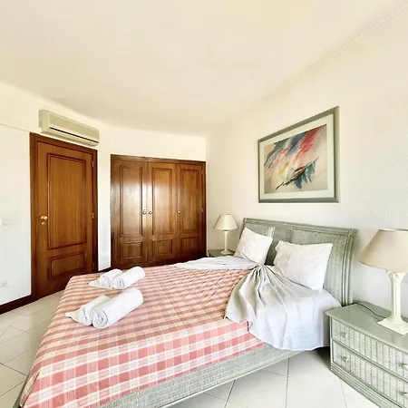 Alcharb - Pool & Center - Vilamoura * Vilamoura